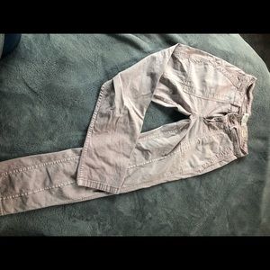 Anthropologie Wanderer ankle pant in light pink size 26 with belt (not pictured)